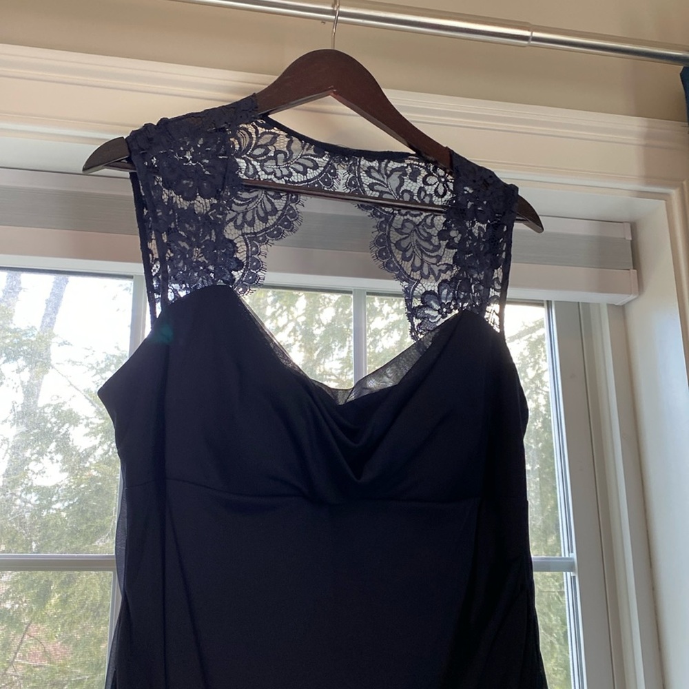 Gorgeous navy blue gown with lace straps. XSCAPE by Joanna Chen. Size 18.